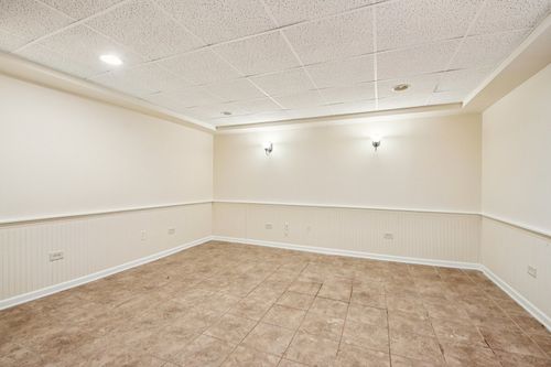 2208 Grand Pointe Trl, Aurora, IL, 60503-8207 | Card Image