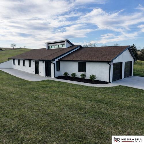 1863 154th, Garland, NE, 68360-9311 | Card Image