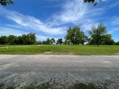824 W Logan Ave, Guthrie, OK, 73044 | Card Image