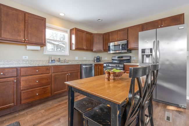 17877 W Gages Lake Rd, House other with 3 bedrooms, 1 bathrooms and 2 parking in Grayslake IL | Image 8