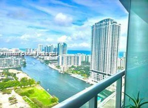 r2910-2602 E Hallandale Beach Blvd, Hallandale Beach, FL, 33009 | Card Image