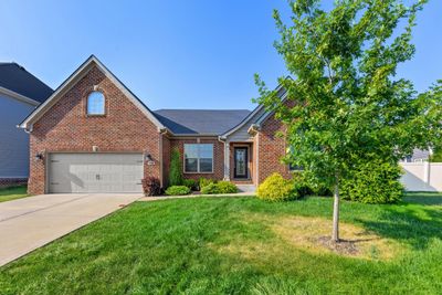 184 Rowanberry Drive, House other with 3 bedrooms, 2 bathrooms and null parking in Nicholasville KY | Image 2