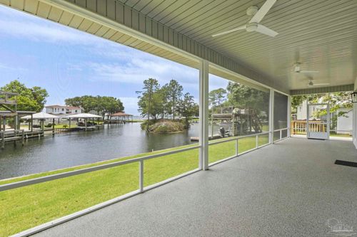 23 Neptune Dr, Mary Esther, FL, 32569-2255 | Card Image