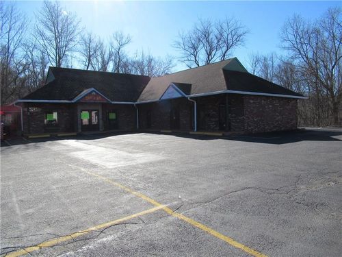 1-45 Quaker Lane Lane, West Warwick, RI, 02893 | Card Image