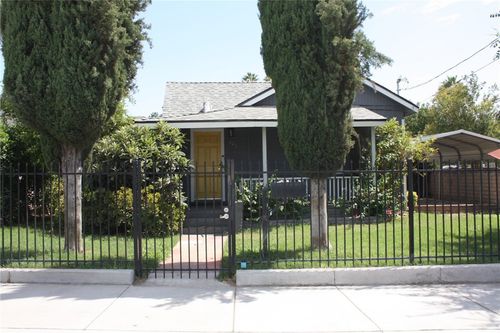 507 W State St, Redlands, CA, 92373 | Card Image