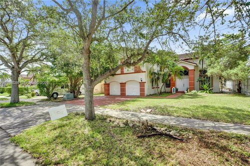 14824 Sw 180th St, Miami, FL, 33187-6275 | Card Image