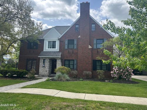 3510 Oneida Ave, Altoona, PA, 16602-3232 | Card Image
