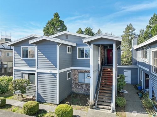 2520-2520 Cascade Pl W, University Place, WA, 98466-5306 | Card Image