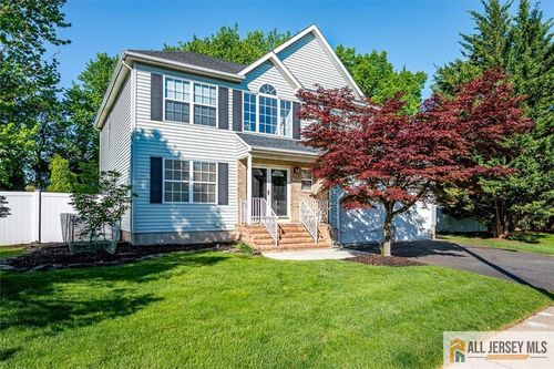 31 Shepherd Way, Kendall Park, NJ, 08824-1463 | Card Image