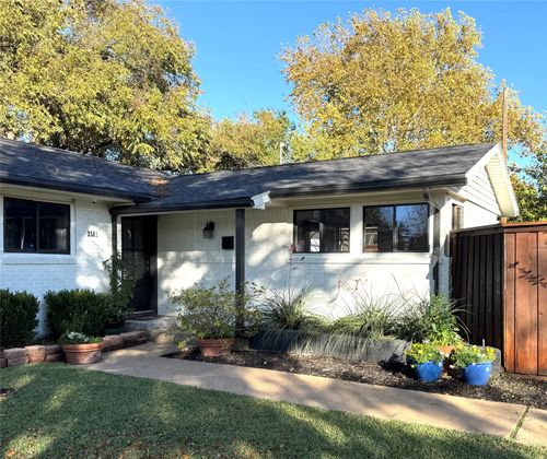 3581 Woodleigh Dr, Dallas, TX, 75229-6068 | Card Image