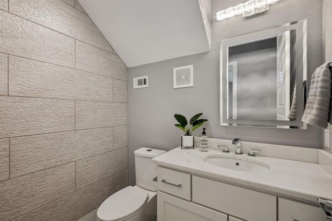 Every bathroom is thoughtfully designed with custom-made faucets, innovative smart mirrors, and eco-friendly, energy-efficient toilets. | Image 22