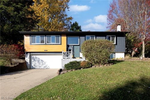 1137 Norman Pl, Wooster, OH, 44691-3033 | Card Image