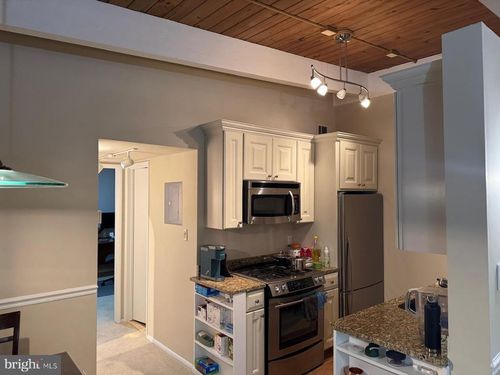 apt-207-4903 Americana Dr, ANNANDALE, VA, 22003-5012 | Card Image