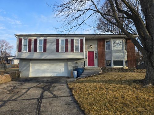 79 Maple Ct, Hebron, IN, 46341-9169 | Card Image