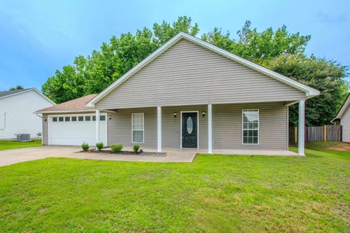 218 Hunters Run Drive, Benton, AR, 72015 | Card Image