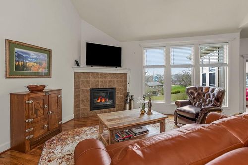 19641 W 106th Ter, Olathe, KS, 66061-2873 | Card Image