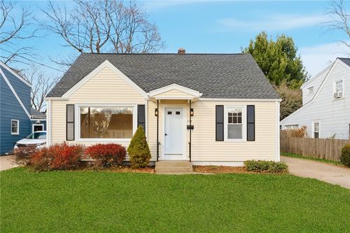 228 London Ave, Pawtucket, RI, 02861-2248 | Card Image