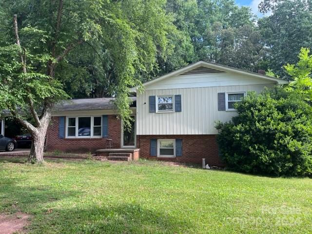 Spring Valley Dr, Newton, NC 28658