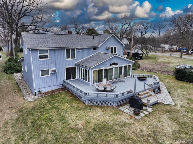 SIDE OF HOME | Image 43
