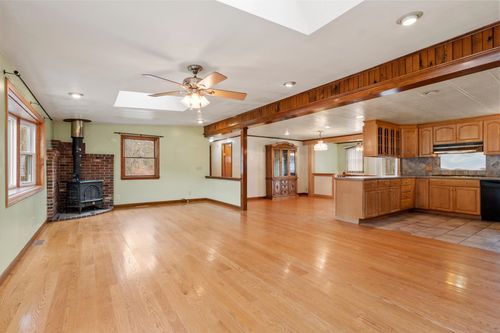 36 Vaillancourt Dr, New Ipswich, NH, 03071-3328 | Card Image