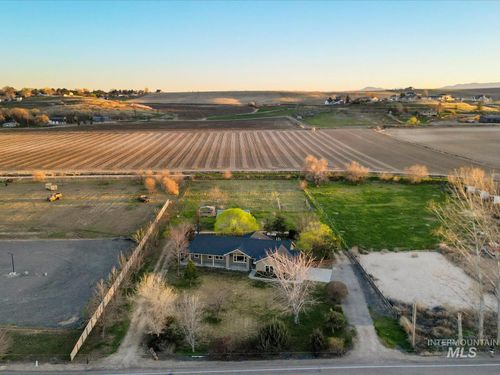 13181 Locust Ln, Nampa, ID, 83686-9186 | Card Image
