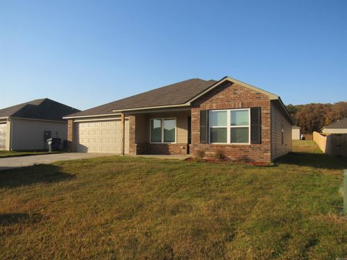 19 Curly Leaf Ln, Conway, AR, 72032-5038 | Card Image