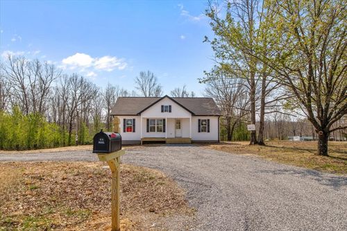 591 Fire Tower Rd, DICKSON, TN, 37055-5110 | Card Image