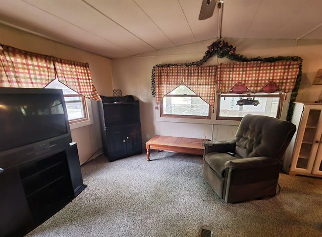 4 Corrigan St, House other with 2 bedrooms, 1 bathrooms and null parking in Gorham NH | Image 10
