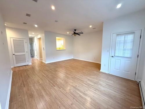 127 Pipetown Hill Rd, Nanuet, NY, 10954-5960 | Card Image