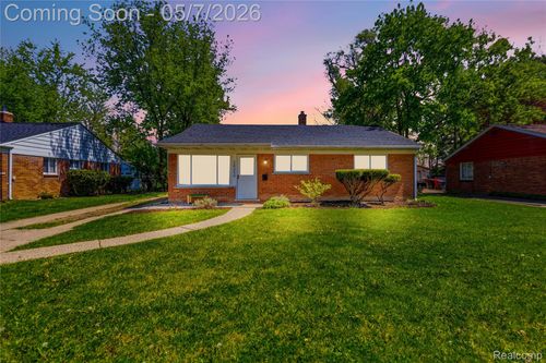 28050 Stuart Ave, Southfield, MI, 48076-2932 | Card Image