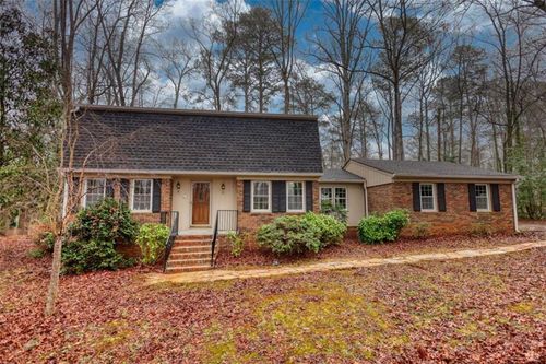 30 Meadow Ln, Covington, GA, 30014-1636 | Card Image