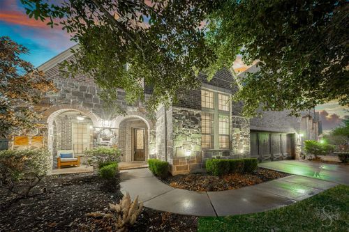 27546 Kingsland Place Ln, Fulshear, TX, 77441-1576 | Card Image