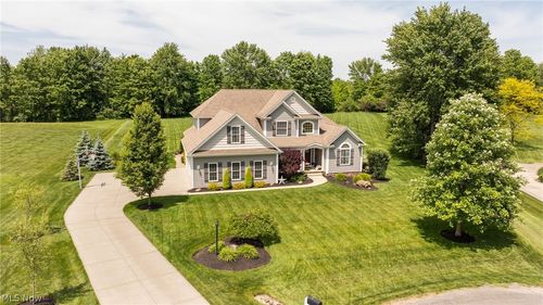 4875 Deerfield Ct, Mantua, OH, 44255-8917 | Card Image