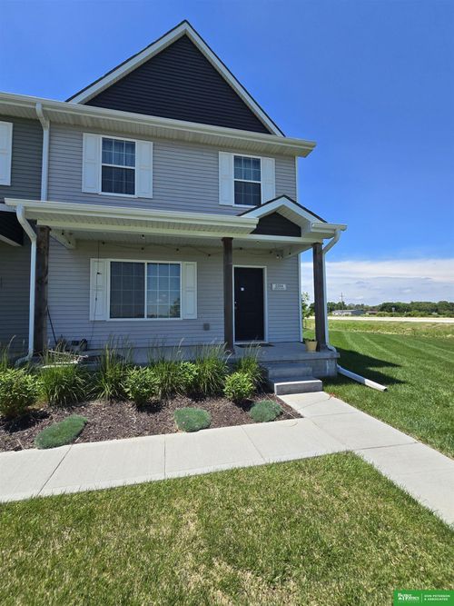 2264 Aaron Way, Fremont, NE, 68025 | Card Image