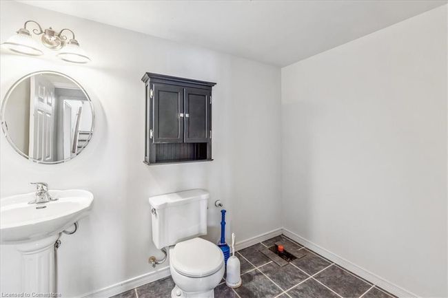 82 Whitlaw Way, House other with 3 bedrooms, 2 bathrooms and 4 parking in Paris ON | Image 28