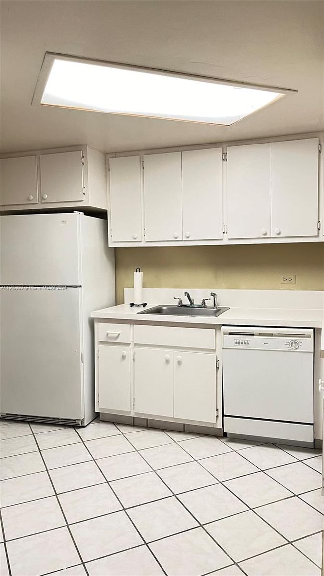 APT-862 - 801 Brickell Bay Dr, Condo with 2 bedrooms, 2 bathrooms and null parking in Miami FL | Image 5