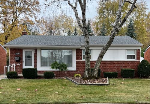 13231 W Sioux Ave. Avenue W, Redford Charter Township, MI, 48239 | Card Image