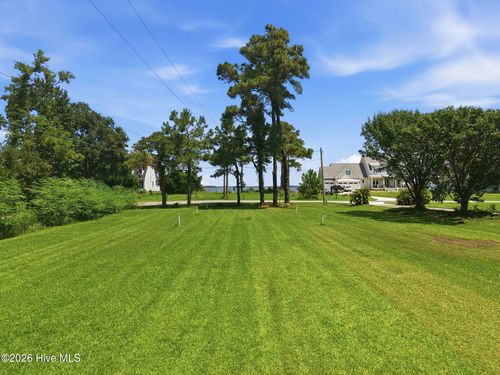 1513 Scotts Landing, Morehead City, NC, 28557 | Card Image