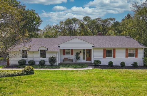 33300 Pinetree Rd, Pepper Pike, OH, 44124-5533 | Card Image
