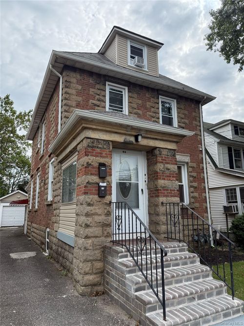 1st-fl-51 Depan Ave, Floral Park, NY, 11001-2206 | Card Image
