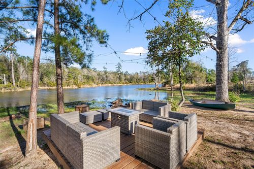 11731 Oakwood Ranch Dr, Willis, TX, 77378-9906 | Card Image