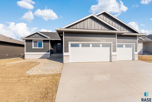 1006 Birch St Street, Harrisburg, SD, 57032 | Card Image