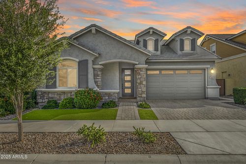 2661 S Olympic Dr, Gilbert, AZ, 85295-0365 | Card Image