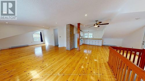 upper-128 Main St N, Rockwood, ON, N0B2K0 | Card Image