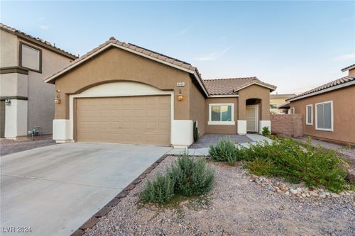 6304 Legend Falls Street, North Las Vegas, NV, 89081 | Card Image