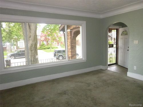 5266 Three Mile Dr, Detroit, MI, 48224-2642 | Card Image