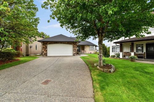 2389 Orchard Pl, Abbotsford, BC, V3G2B4 | Card Image