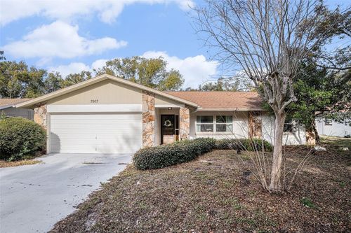7807 Duck Pond Ct, HUDSON, FL, 34667-7110 | Card Image