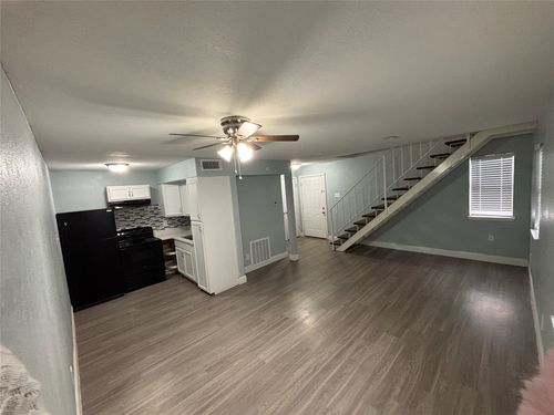 315-101-301 Rolston Rd, Irving, TX, 75060-2400 | Card Image