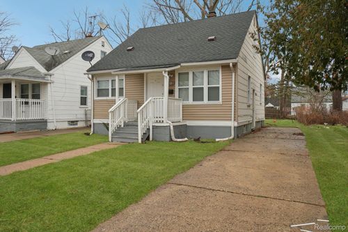 9072 Burt Rd, Detroit, MI, 48228-1610 | Card Image